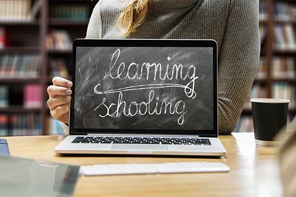 Top 10 English Spoken Classes in Jaipur (2026): Is TD Academy Your Best Fit?